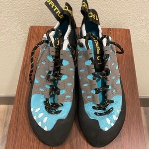 La Sportiva Tarantulace Rock Climbing Shoes EU39.5